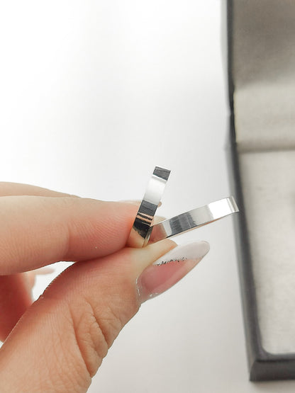 Par de Alianças Prata 925 Anatômica Mod 59 Reto 5mm com Gravação Personalizada