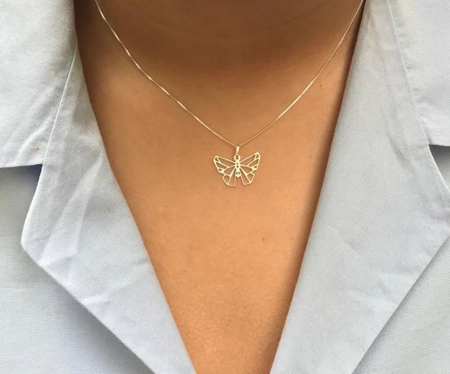 Colar Borboleta Vazado - Imagem 2